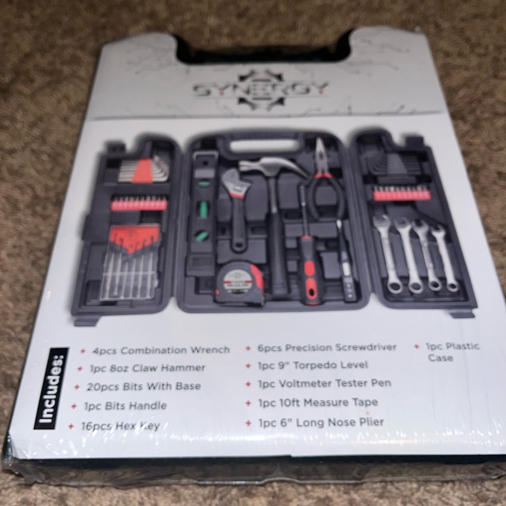 Synergy Tool Set with Black Case